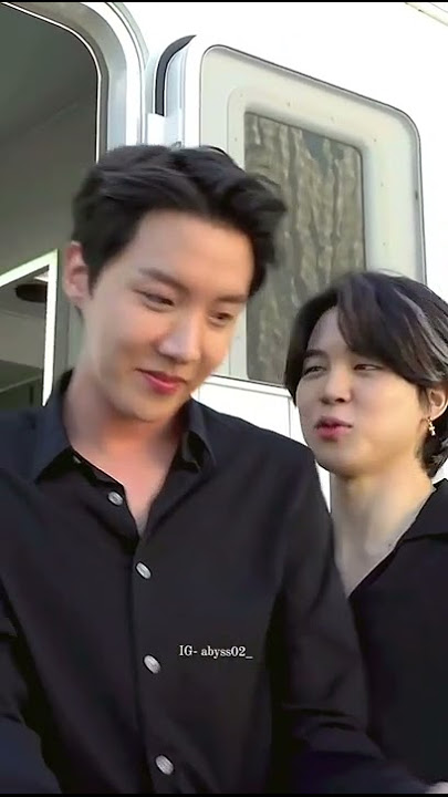 jihope💕the way of jimin admire the jhope handsome face✨❤️😳😘