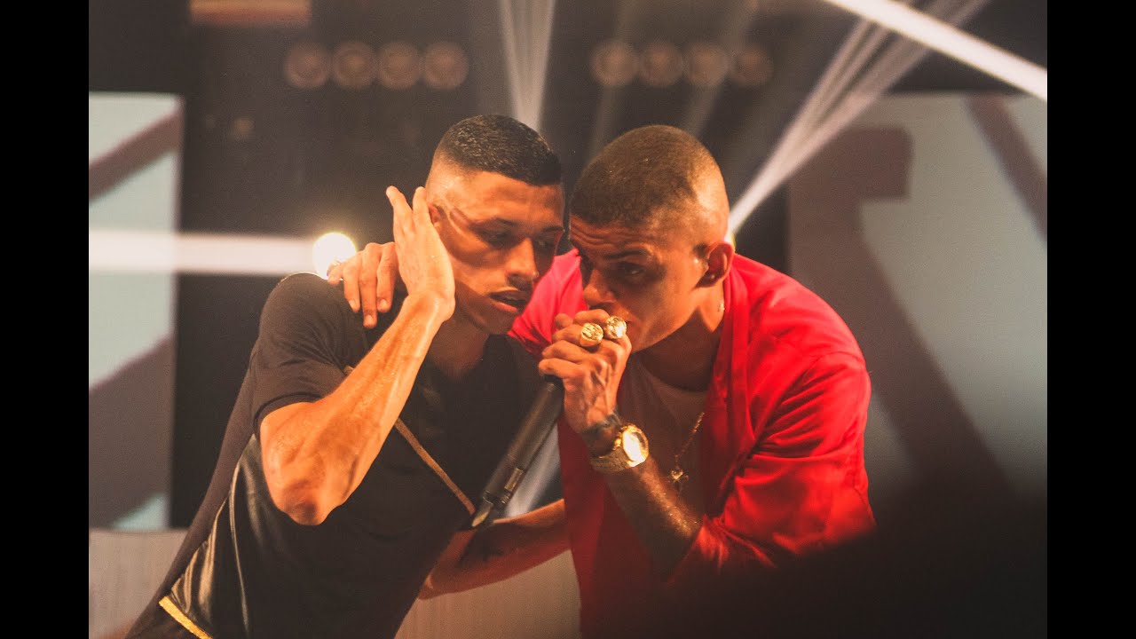 Mc Maneirinho - DVD BAILE DO CHEFE Part Filipe Ret e Nego do Borel