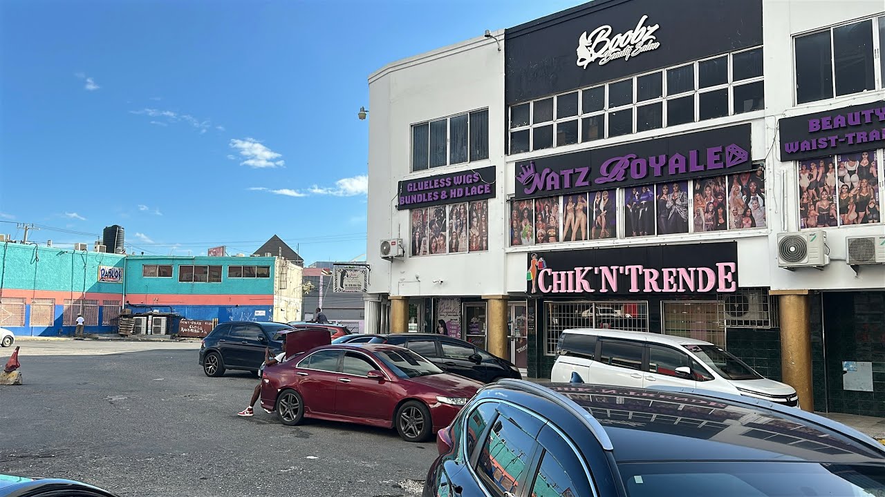 CENTRAL PLAZA KINGSTON JAMAICA 🇯🇲 