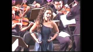 Canção do Amor sung by Carmen Monarcha from Floresta do Amazonas