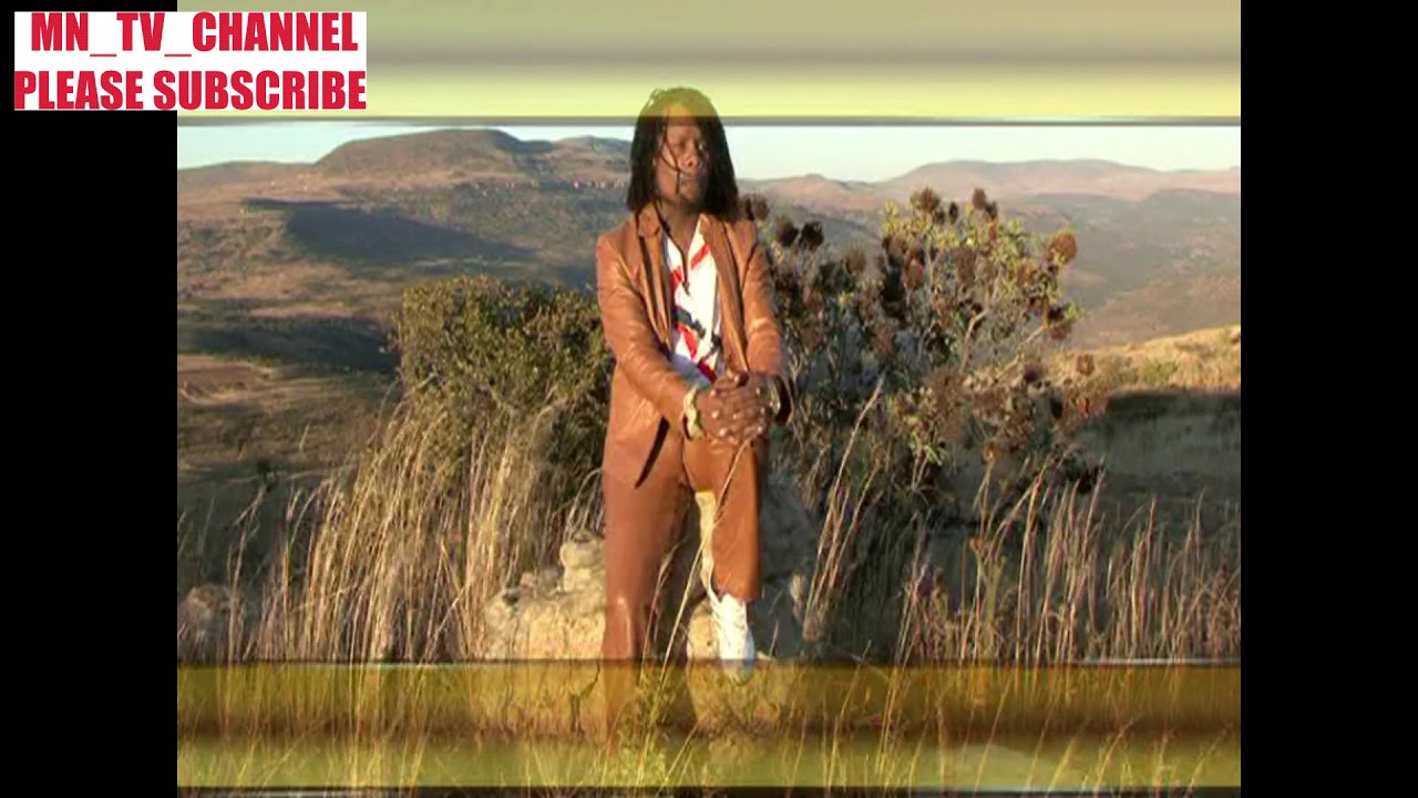 uMGQUMENI NoMlando wakhe omncane kwezomculo