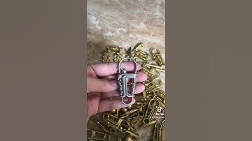 Móc khoá đồng thau hồ lô, còi, đạn đồng đủ món