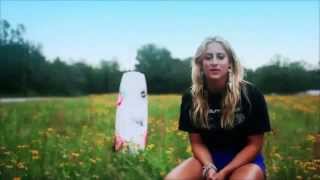 2013 Maiden by Hyperlite a Raimi Merritt Pro Model Wakeboard