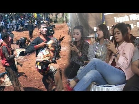 Aksi Reog Minta Lagu Sholawat Tombo Ati Kmb Music