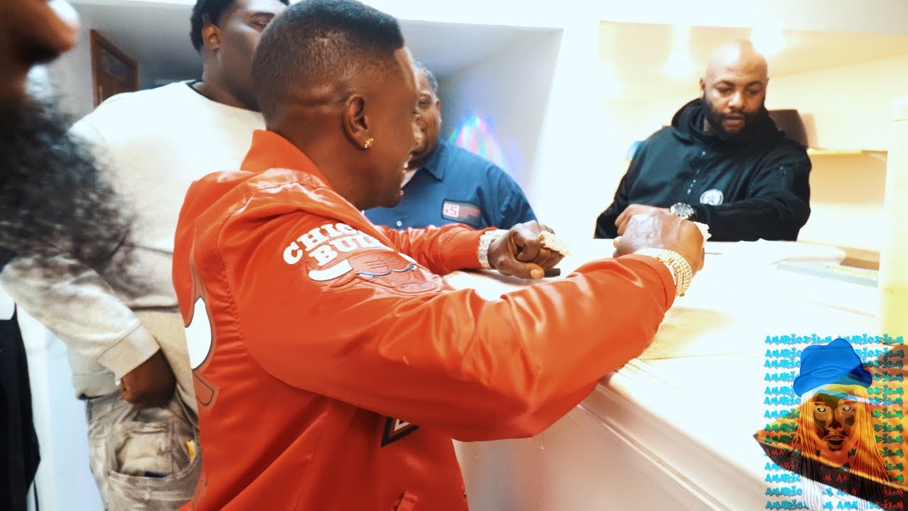 ЗАКАЖИ КРЫЛЫШКИ ДЛЯ ДЕВОЧЕК И ЧИПСЫ С АВТОГРАФОМ ДЛЯ ФАНАТОВ. Реж. @AMarioFilm 🔥🔥🔥