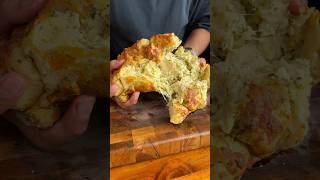 PULL APART GARLIC BREAD RECIPE | Monkey Garlic Bread PULL APART GARLIC BREAD RECIPE | Monkey Garlic Bread