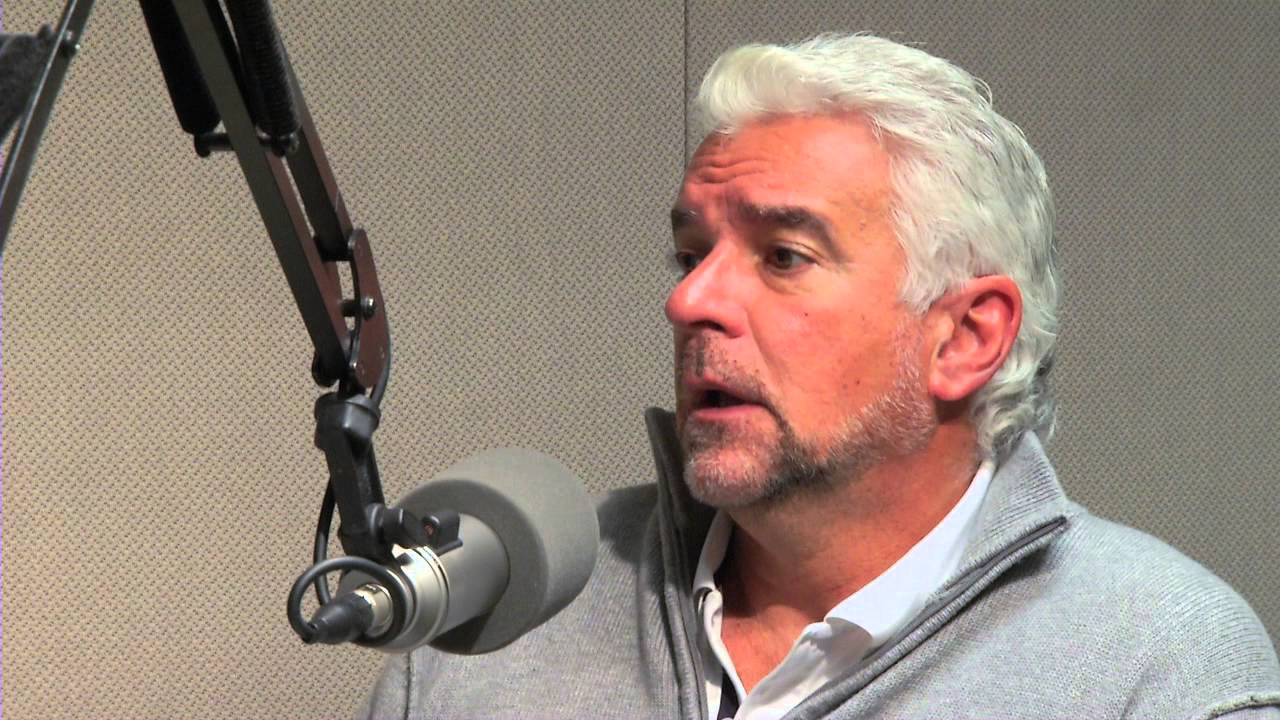 Five Questions with John O'Hurley - 106.5 The Arch