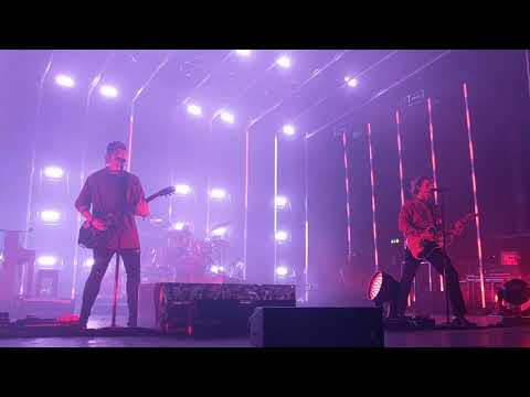 Youngblood - 5 Seconds Of Summer (Live @ O2 Apollo, Manchester - 27/10/18)