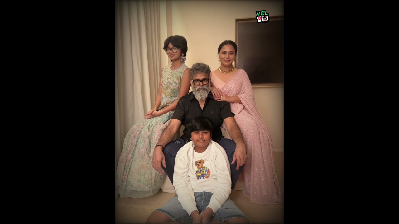 😇 புஷ்பா Director Sukumar 🖤Family Pic🔥