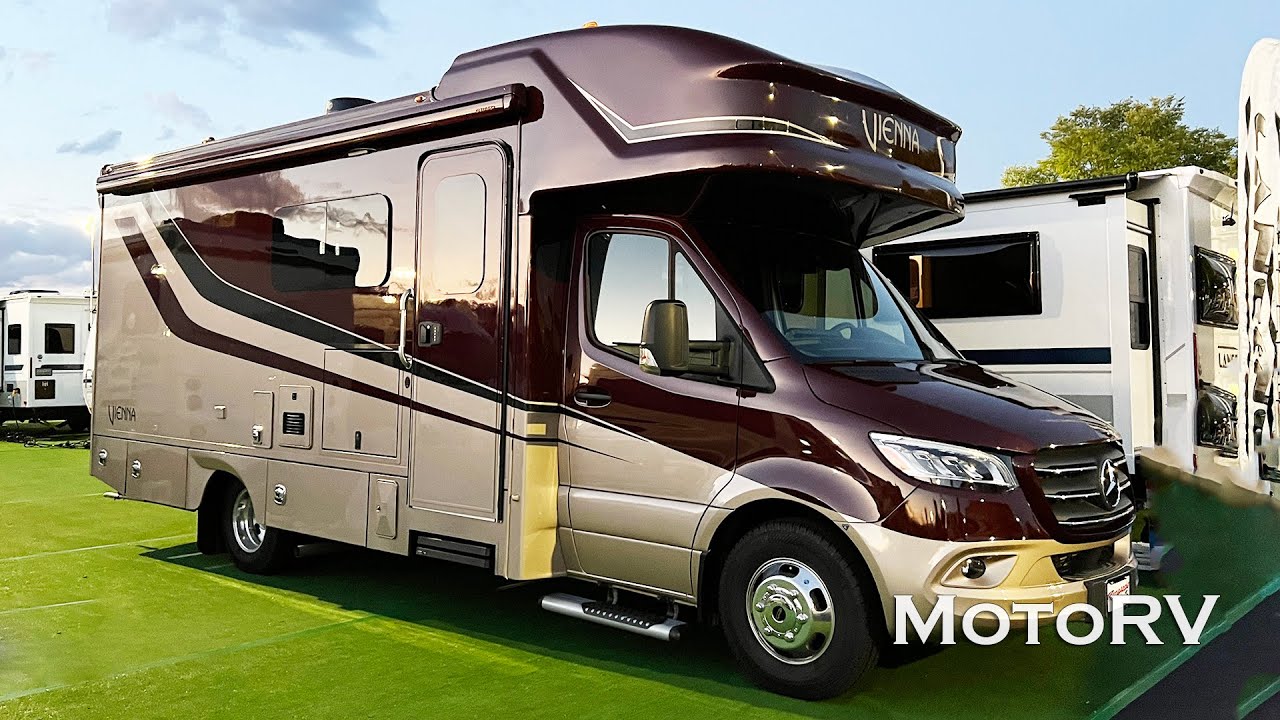 Спринтер 2023. Mercedes Sprinter 2023. 2023 Mercedes Sprinter Wayfarer 25 TW class c RV by. Мерседес 2023. Мерседес Виена.