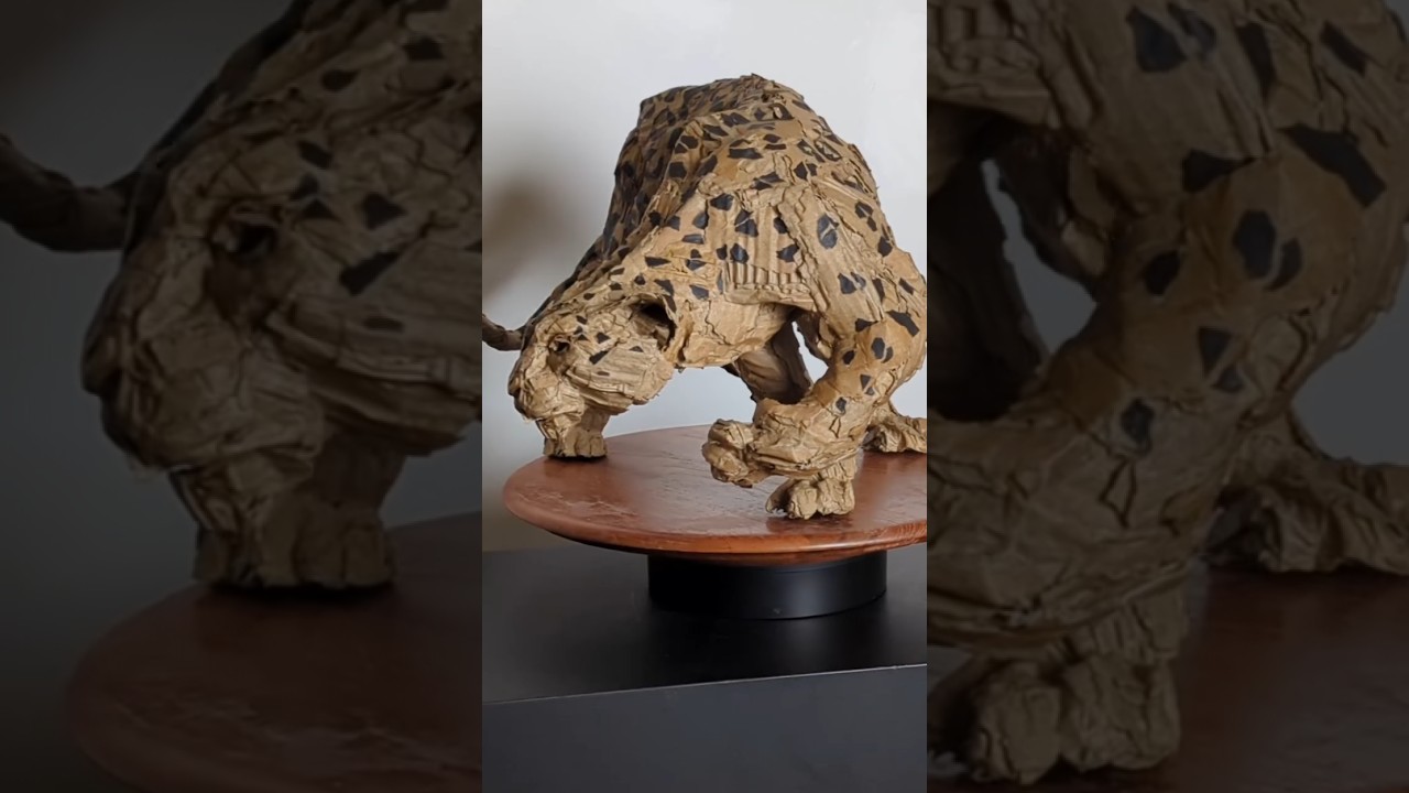 The leopard, cardboard sculpture 