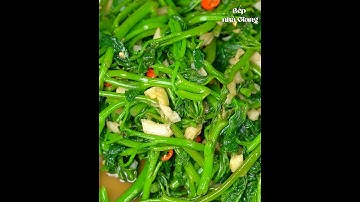 Bí quyết để có đĩa rau lang xào tỏi xanh mướt, thơm ngon
