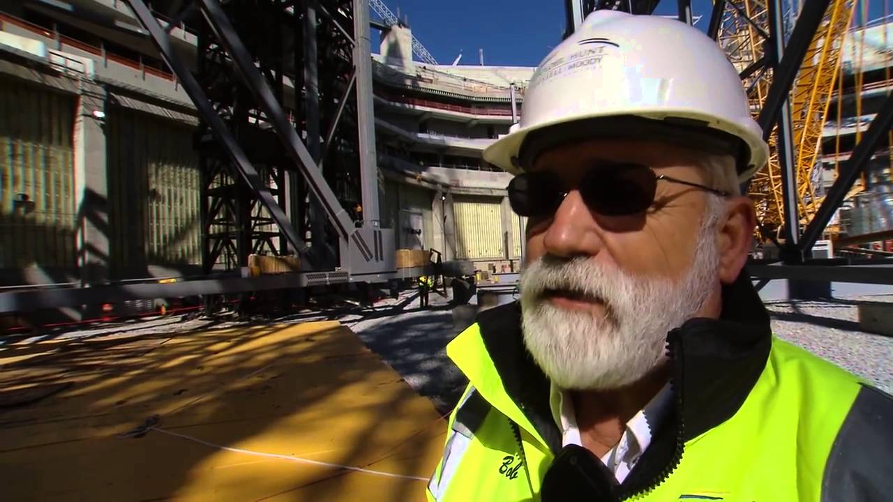 Falcons fans awed by new Mercedes-Benz Stadium