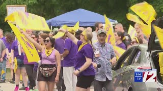 Union workers strike at Butler Hospital continues