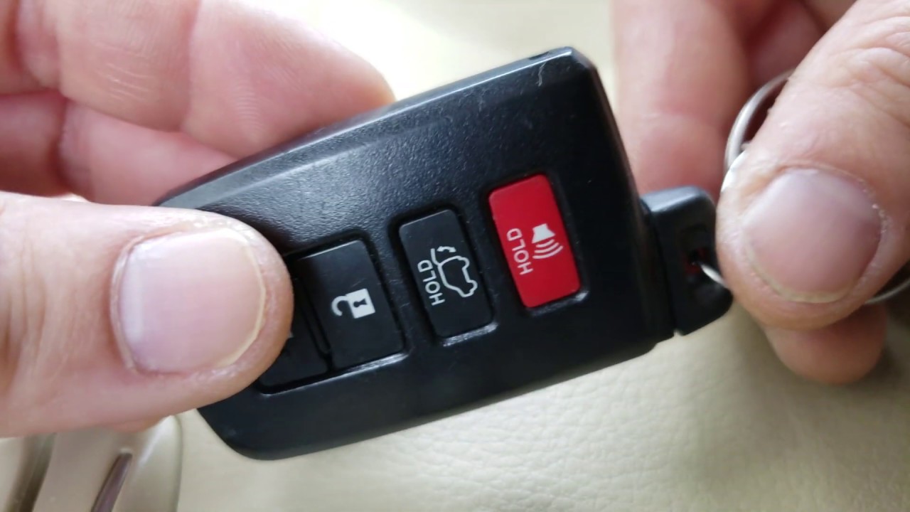 How to replace a battery on keyfob for 2014 Toyota highlander - YouTube