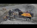 Volvo EC750E loading A30