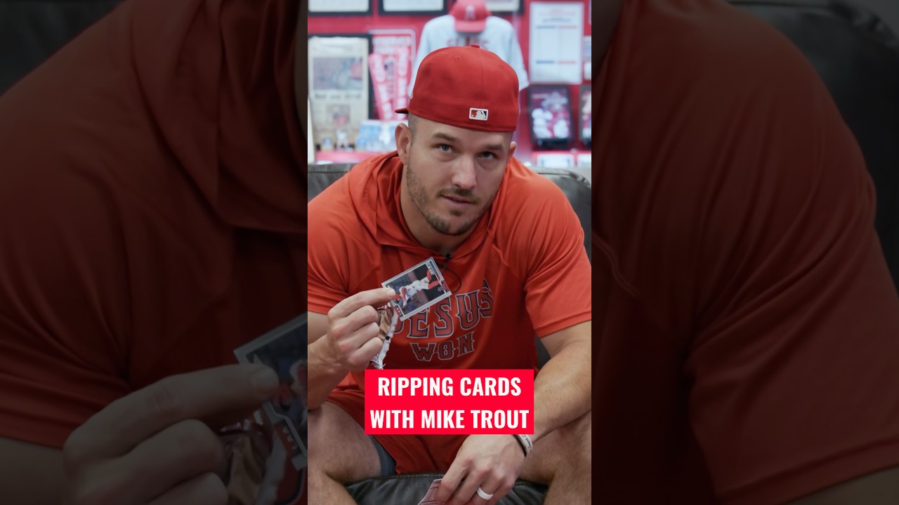 Mike Trout Pulled Whose Cards??? 🃏