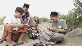 Status wa sedih, sing lagi di tolak cinta.