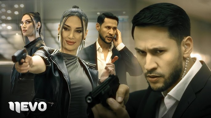 Oshxona serialidagi qizlar bilan porno