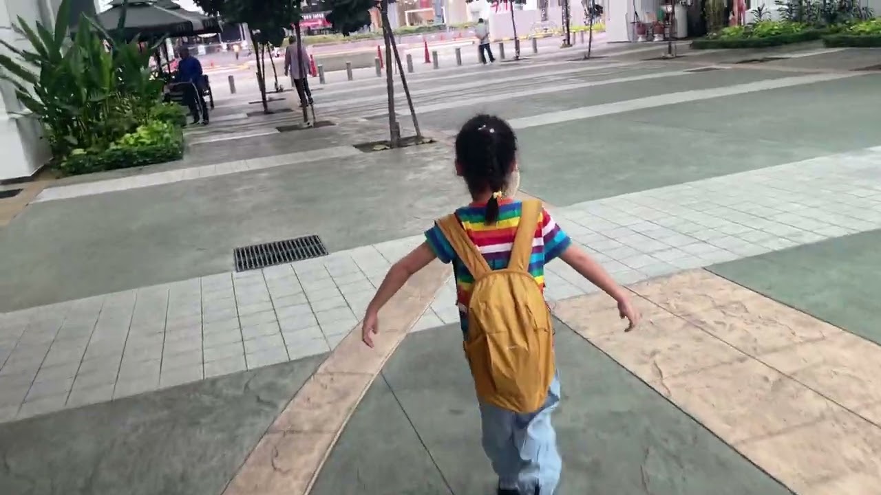 大年初二小u带路去夏令营