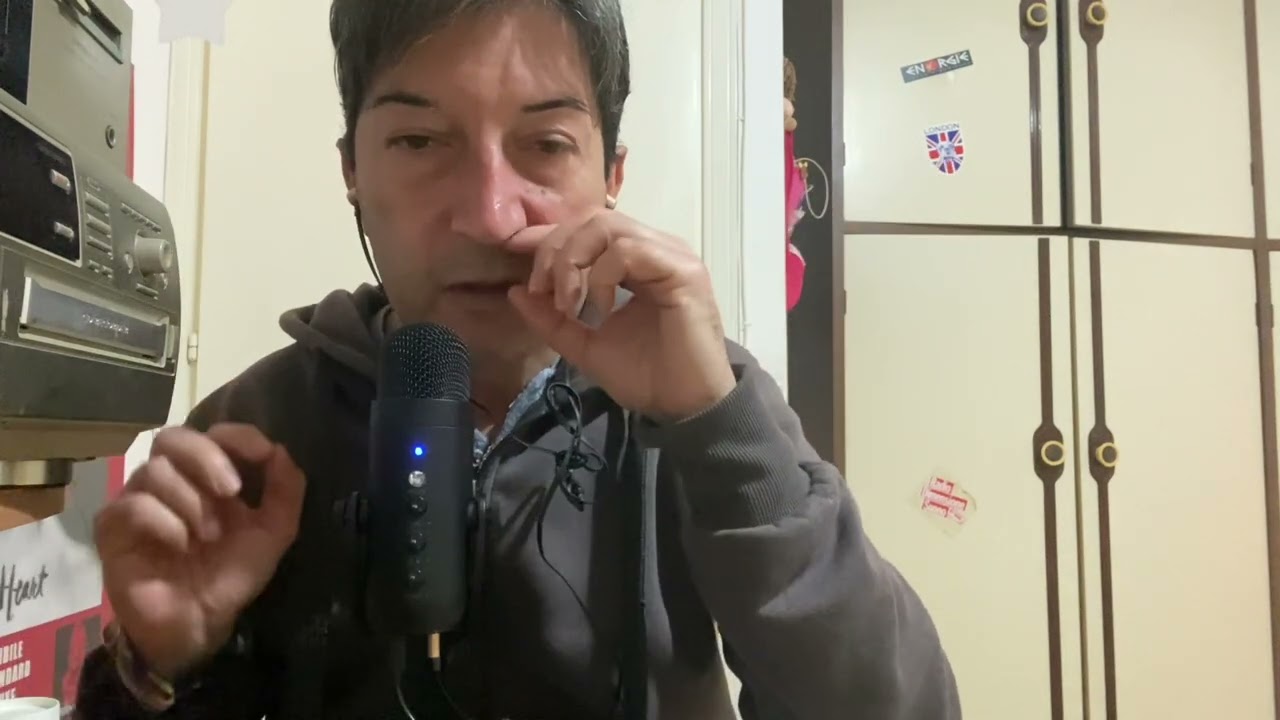 ASMR VI PARLO DI COME MI SONO AVVICINATO NEL MONDO UFOLOGICO E UN PO ‘DI ENERGIE #asmr #asmrvideo