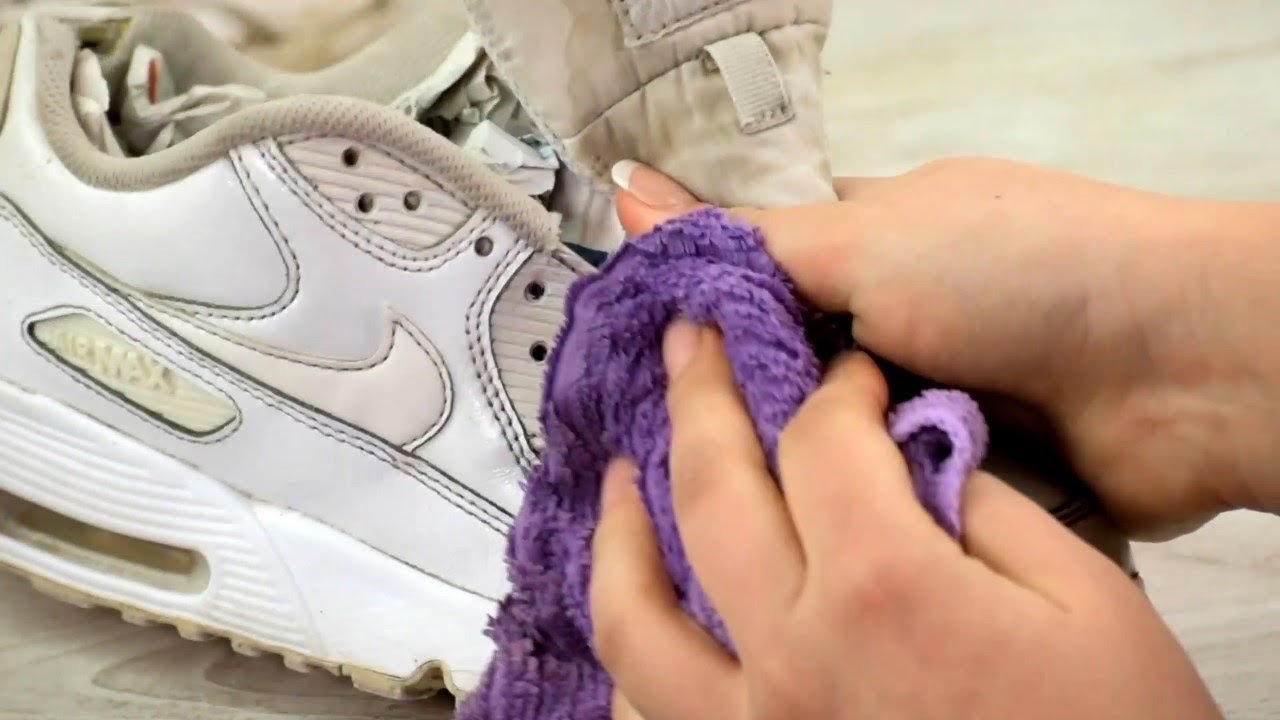 how to clean air force ones with toothpaste