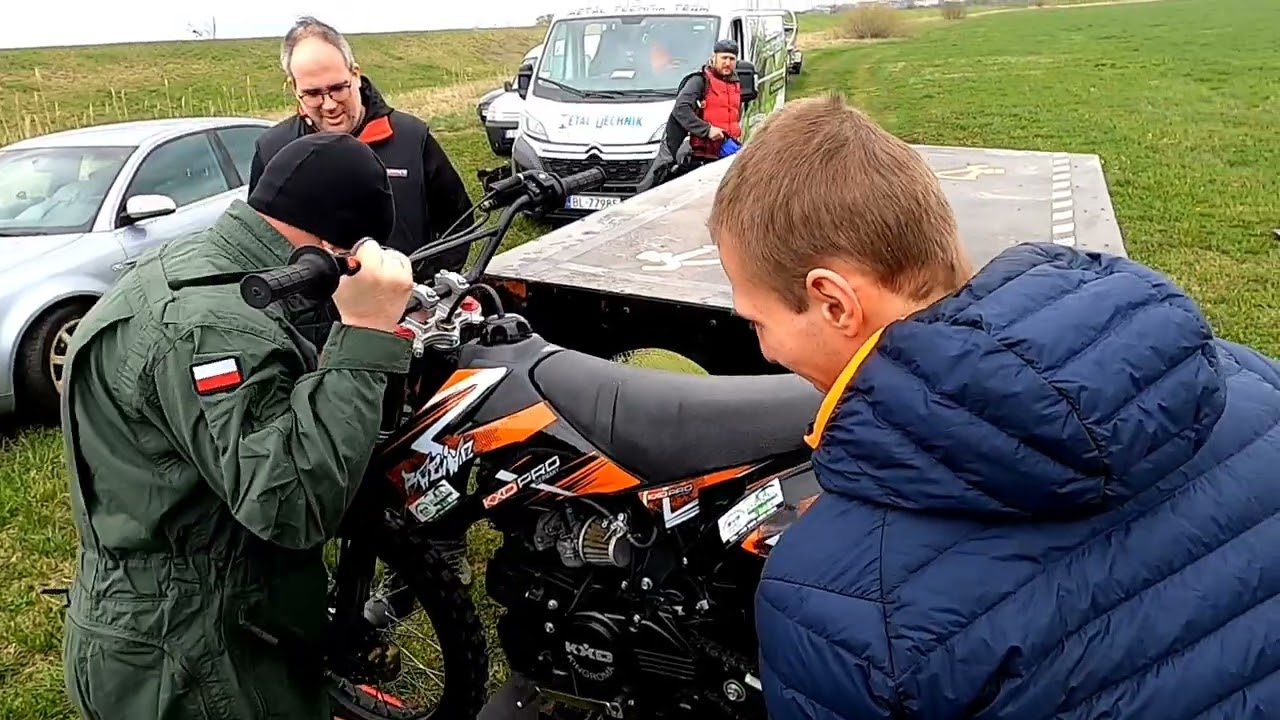 Szkolenia paralotniowe I i II etap oraz PPG i PPGG i Tandemy w szkole paralotniowej Zyg-Zak Łomża