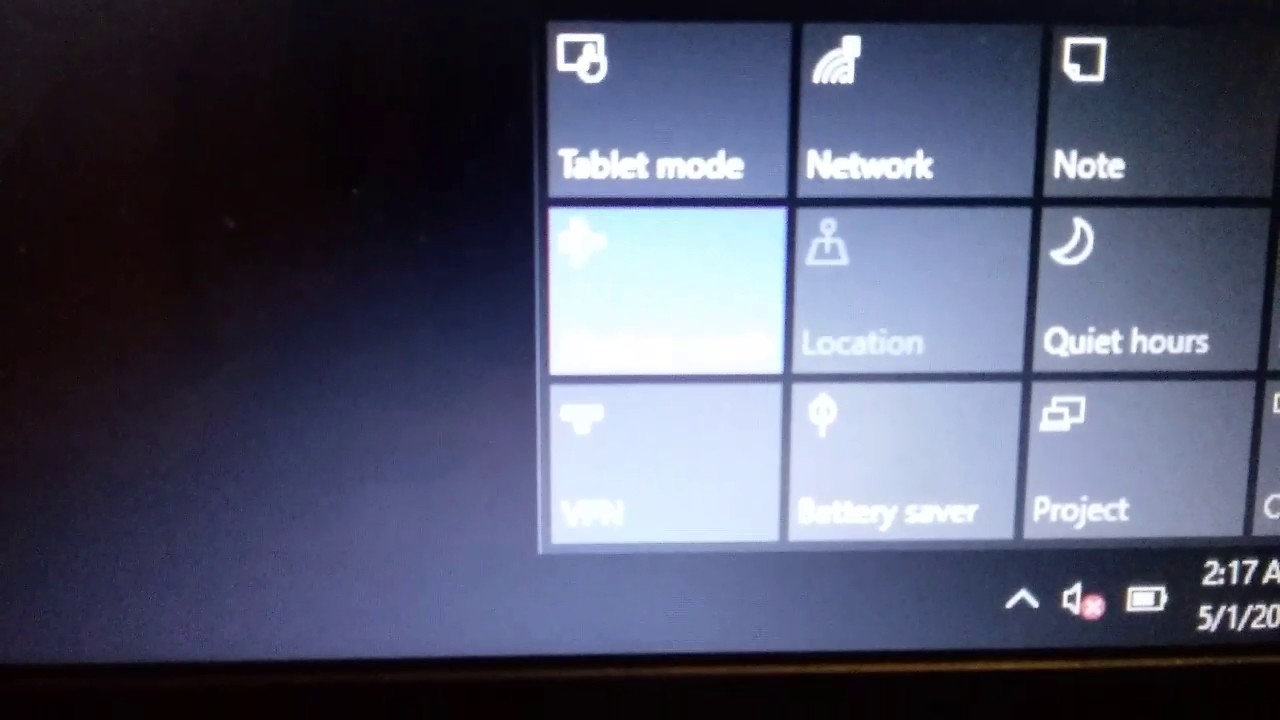 My hp what has got windows 10 on it it is stuck on airplane mode i need