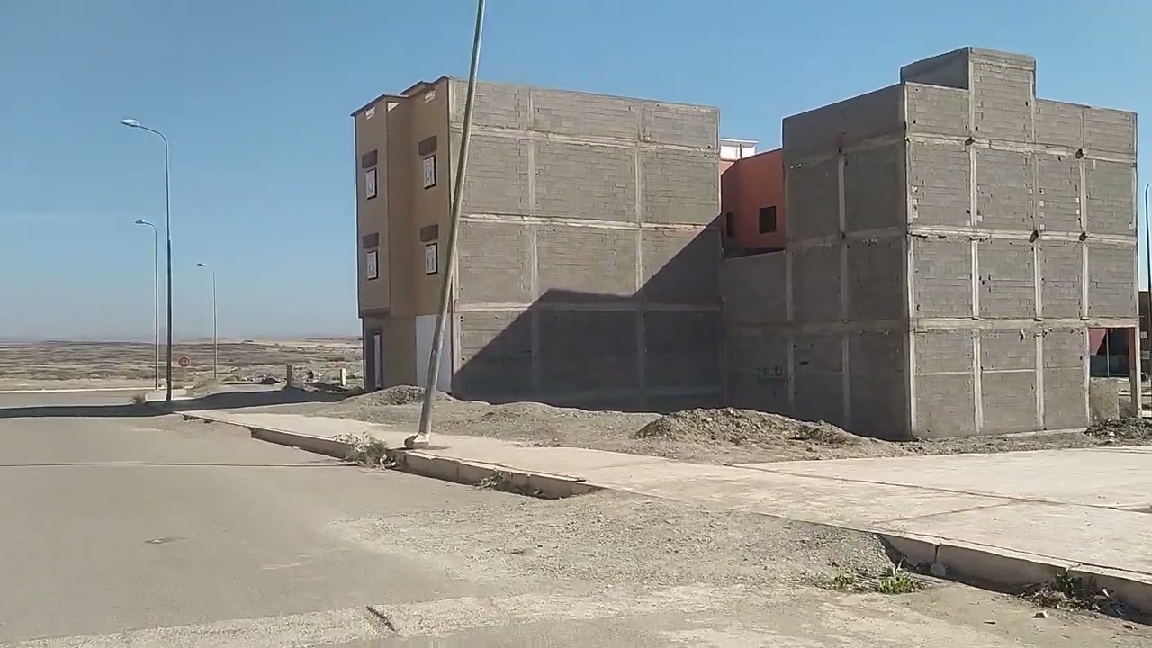 بقع ارضية للبيع بشارع الجيش الملكي الشطر السادس مدينة تامنصورت 0605484994