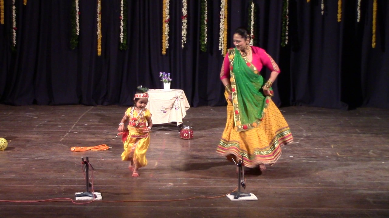 Bada natkhat hai re krishna kanhaiya dance