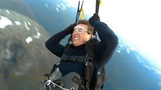 Watch Tom Cruise Master SPEEDFLYING | Mission: Impossible – Dead Reckoning Part One