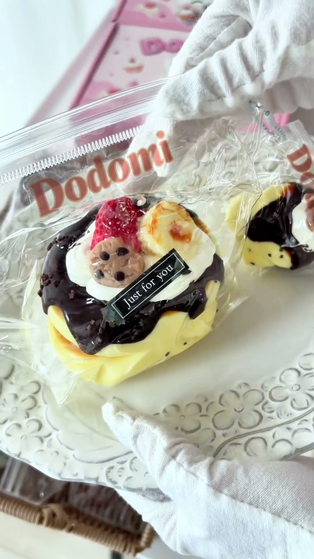 Dodomiスクイーズリアルデザート16点セットケーキタルトクロワッサンドーナツ Unboxing Dodomi Squishies - YouTube