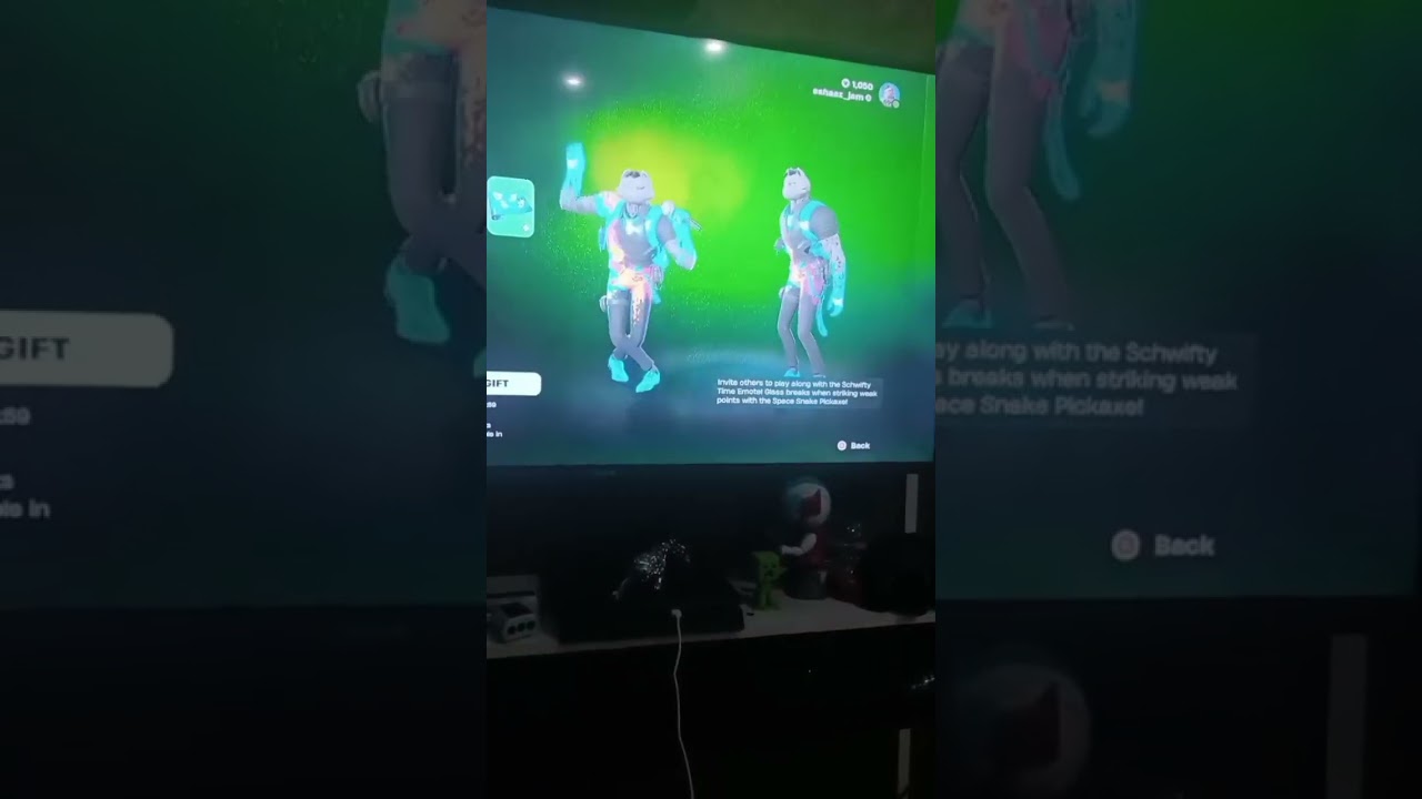 MECHA MORTY BUNDLE IN FORTNITE