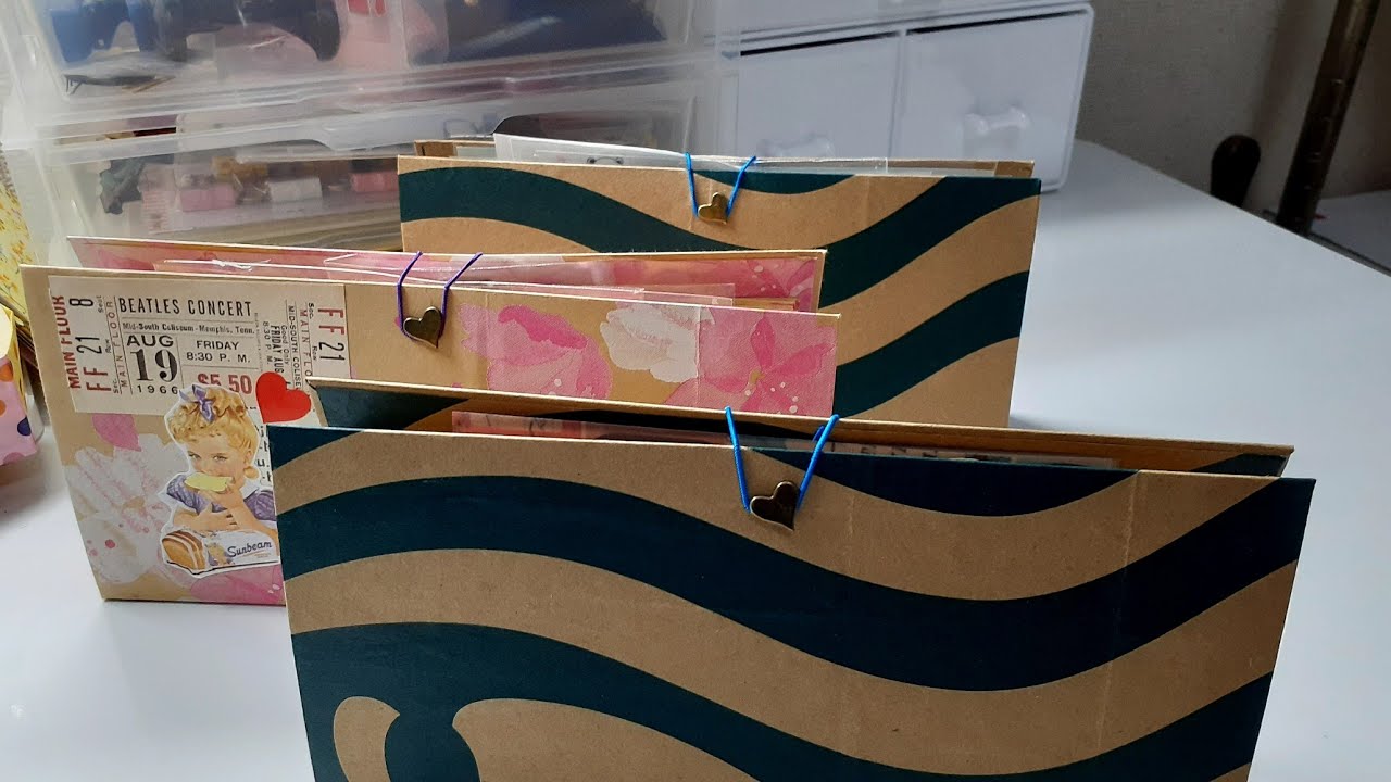 スタバの袋で収納ファイル