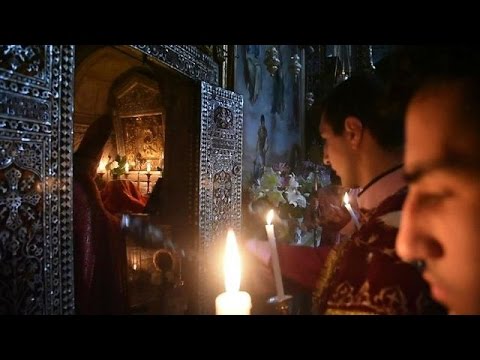 Armenians commemorate massacre