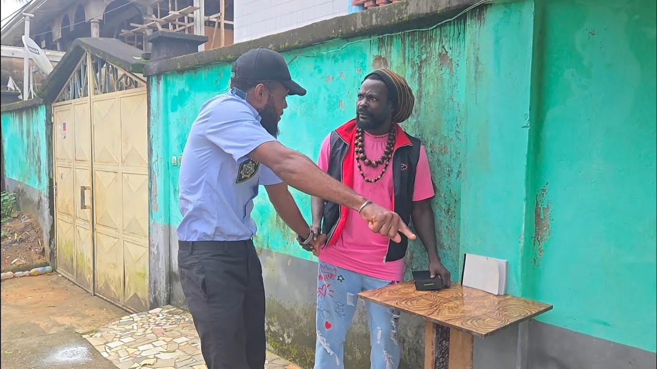 KOLA SUCRÉ est KATIKA :  Monsieur le nyè prends tes 500 tu go nor 😀🤣💪 KOLA FAIT TOUT, Ép 06 Nioxxer 