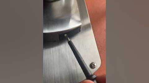 How to change battery and programming to kaba 790 RFID lock