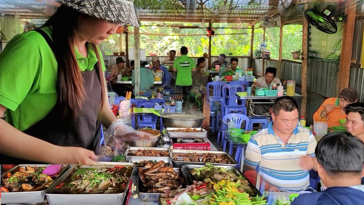 Cơm phần bao no, bao rau dân dã miền tây khách đông khủng khiếp | Long Xuyên TV