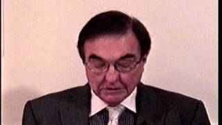 Dr James E Pickens