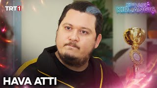 Aspar, Kupa Ile Öğretmenler Odasına Gelirse - Kod Adı Kırlangıç 37. Bölüm