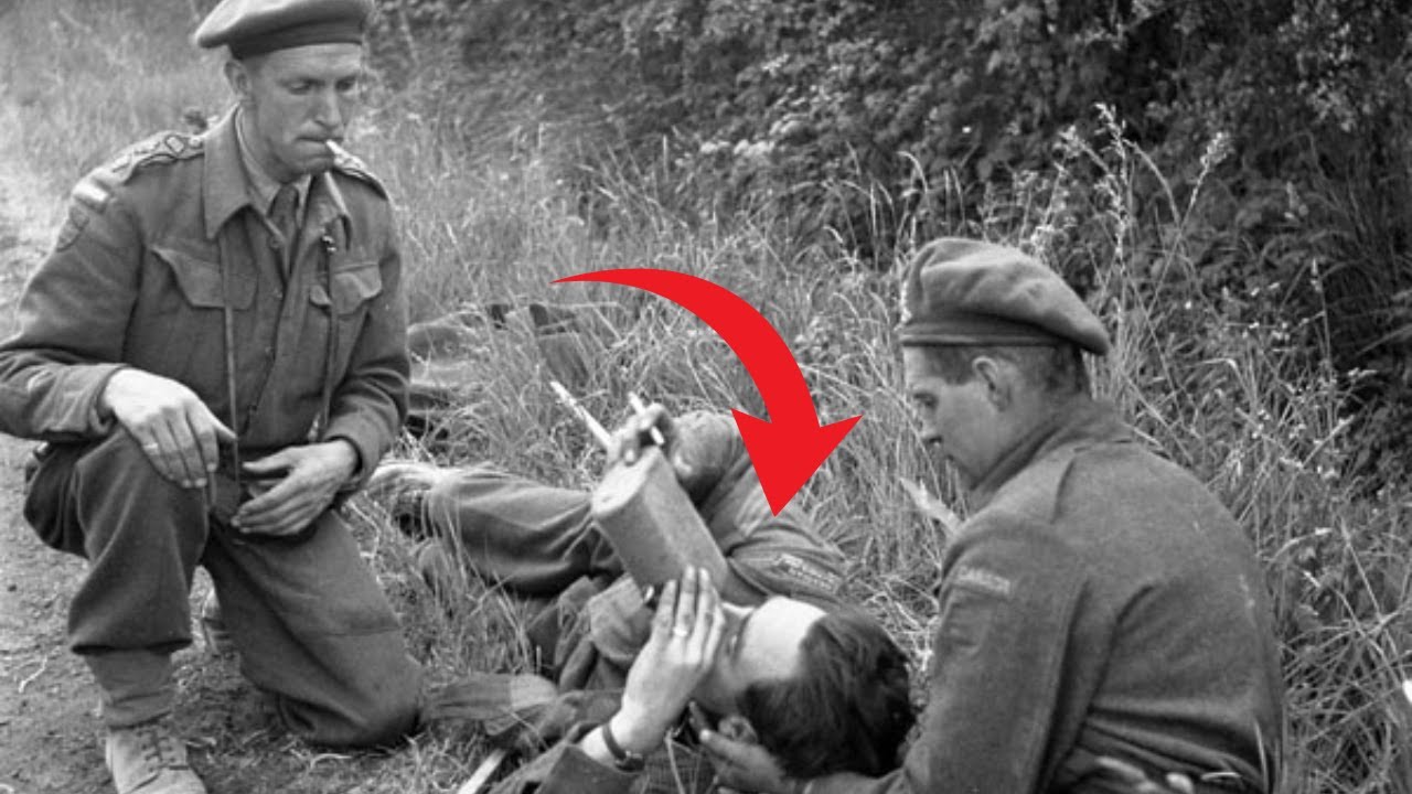 Canadian Army Newsreel 1943: A Heartwarming Christmas Party & Life on the Front