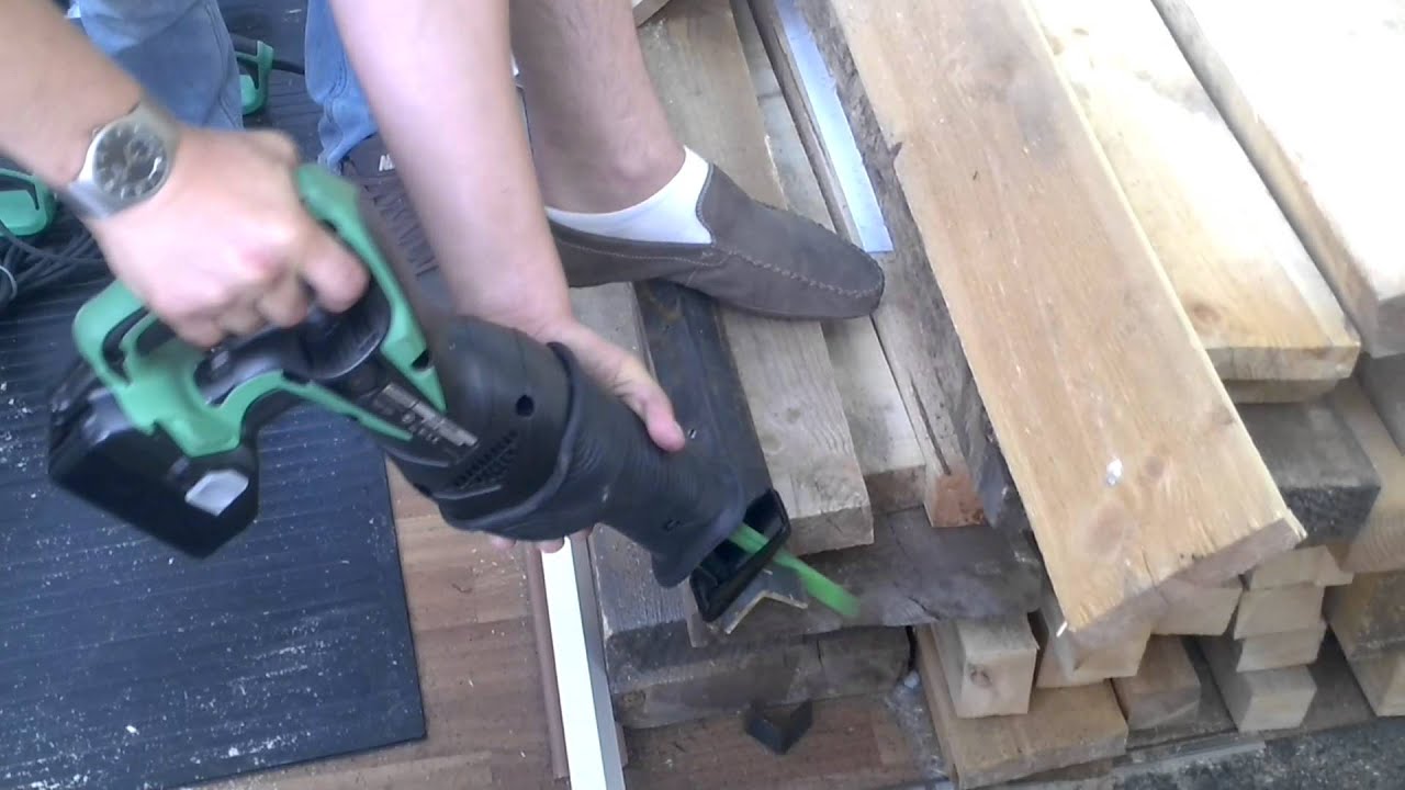 Аккумуляторная сабельная пила Hitachi CR18DSL