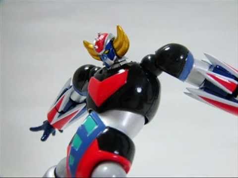 Legacy of Revoltech Kaiyodo Revoltech Goldorak Grendizer