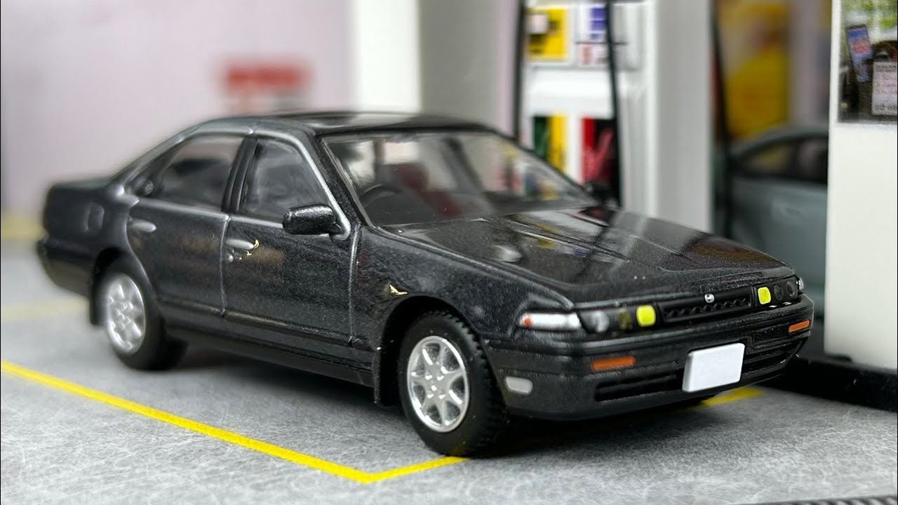 1:64 Diecast Nissan Cefiro A31 by Tomica Limited Vintage Neo (TLV