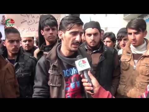 متعطلون عن العمل يعتصمون امام شركة تطوير معان