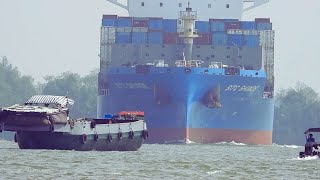 Container Ship Creates Massive Waves Right After Leaving Port