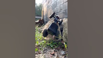 The dragula is a mountain climber! 💪😳#scx24 #injora #minirccar