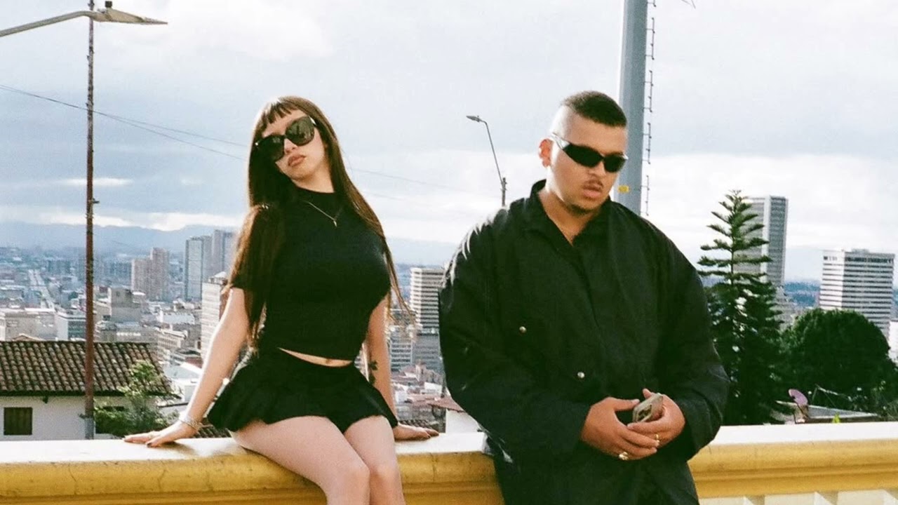 MCR-T, Six Sex, Victoria De Angelis - CLUBHOUSE