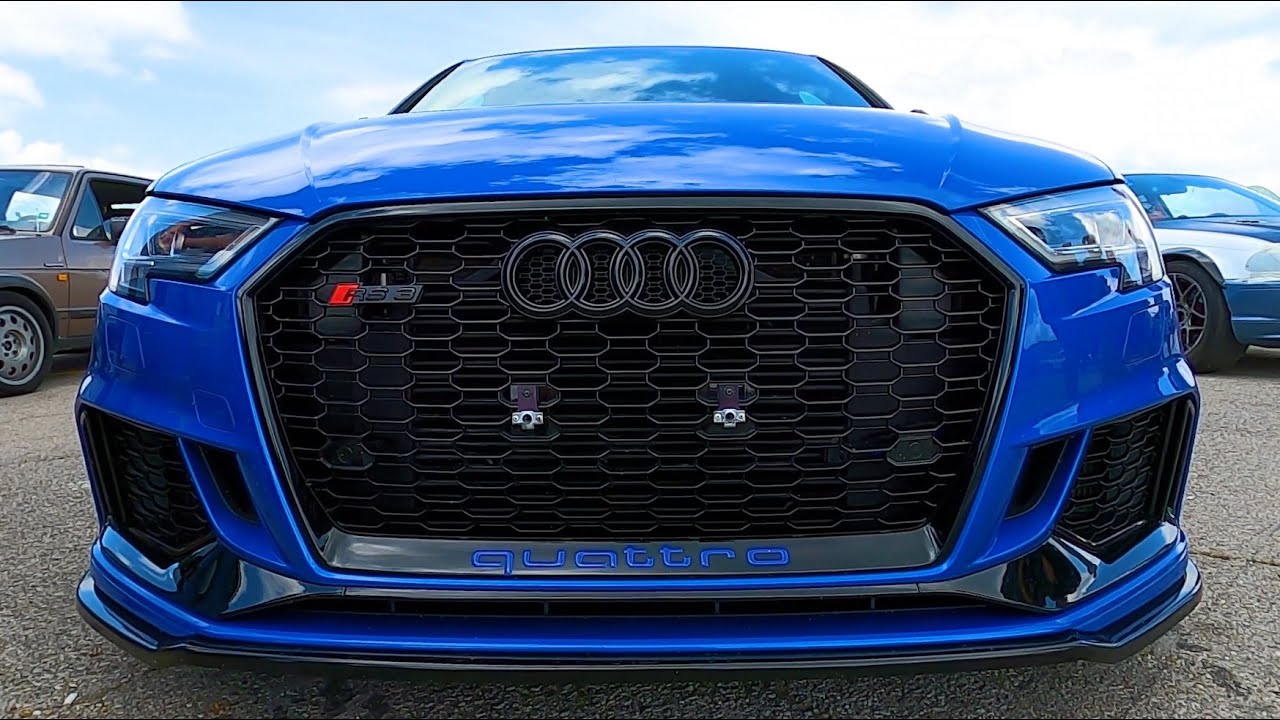 Such a Beautiful Car... Ara Blue Crystal effect Audi RS3