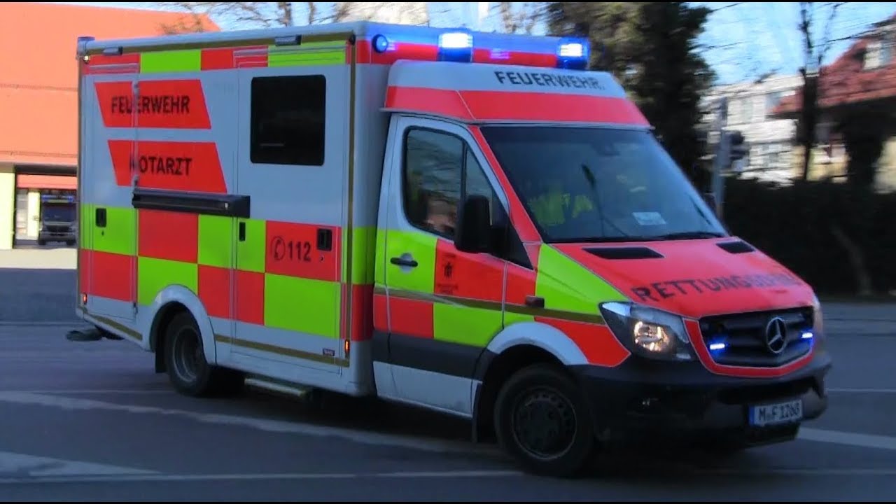 57. Wachengeburtstag: neuer NAW + HLF 1 BF München FW 7 Milbertshofen